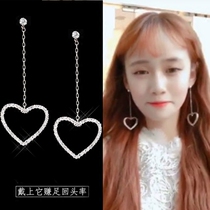 Fast hand Red Man snow dog Bazaar Hey same earrings love earrings zircon earrings long earrings