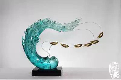 Art art transparent resin water glass sculpture high-end hotel club dining room entrance water wave elements influx
