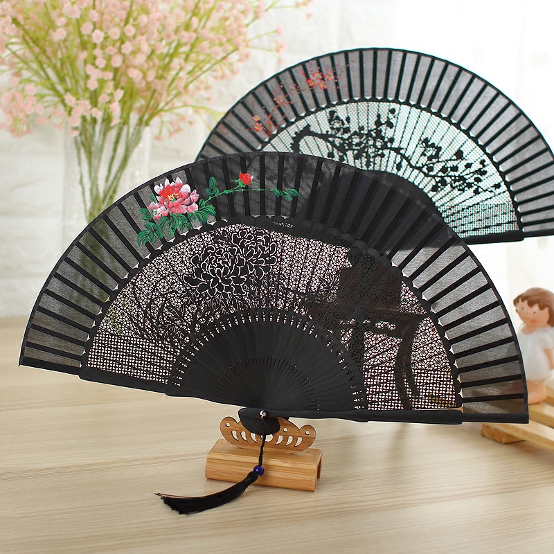 Collection Folding Fan Bamboo Hollowed-out Ancient Wind Ling Silk Hand-painted Black Woman Style Folding Fan Chinese Wind Gift Bamboo Fan