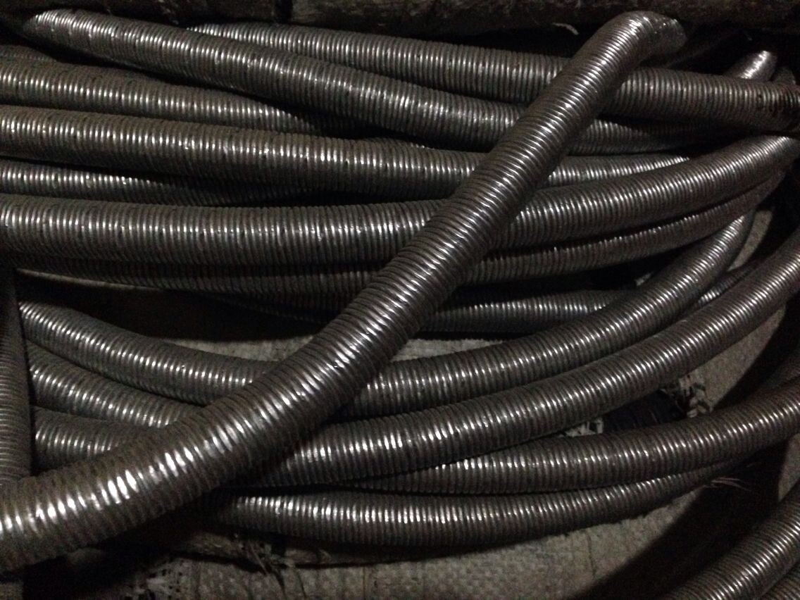 The Jingsheng Pullickin belongs to the flexible metal sleeve LZ-4 galvanized hose 50 # 20 m