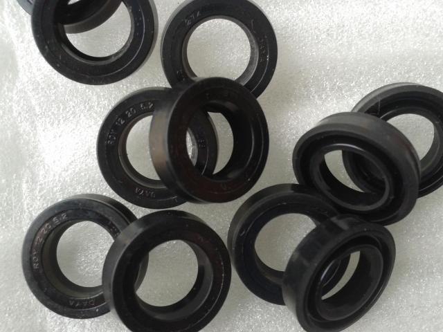 Y-ring washer ROY12X20X5.2 oil seal 12*20*5.2 oil seal water seal Car wash machine oil seal