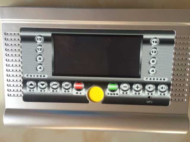 Oma 1700CAM electronic watch board accessories are available on the controller board