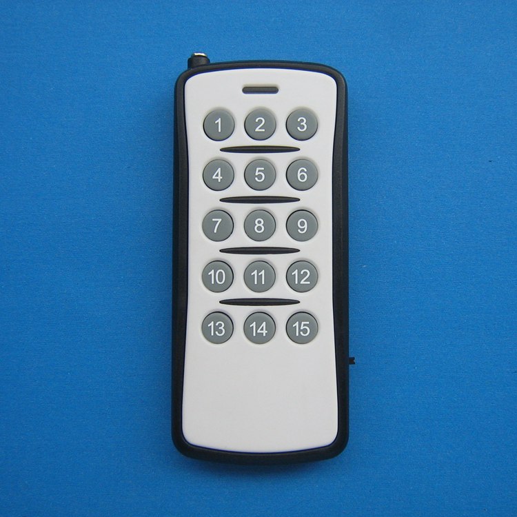 High power 15 - key wireless remote control SC 2260 fixed code - type handle 15 - key wireless transmitter
