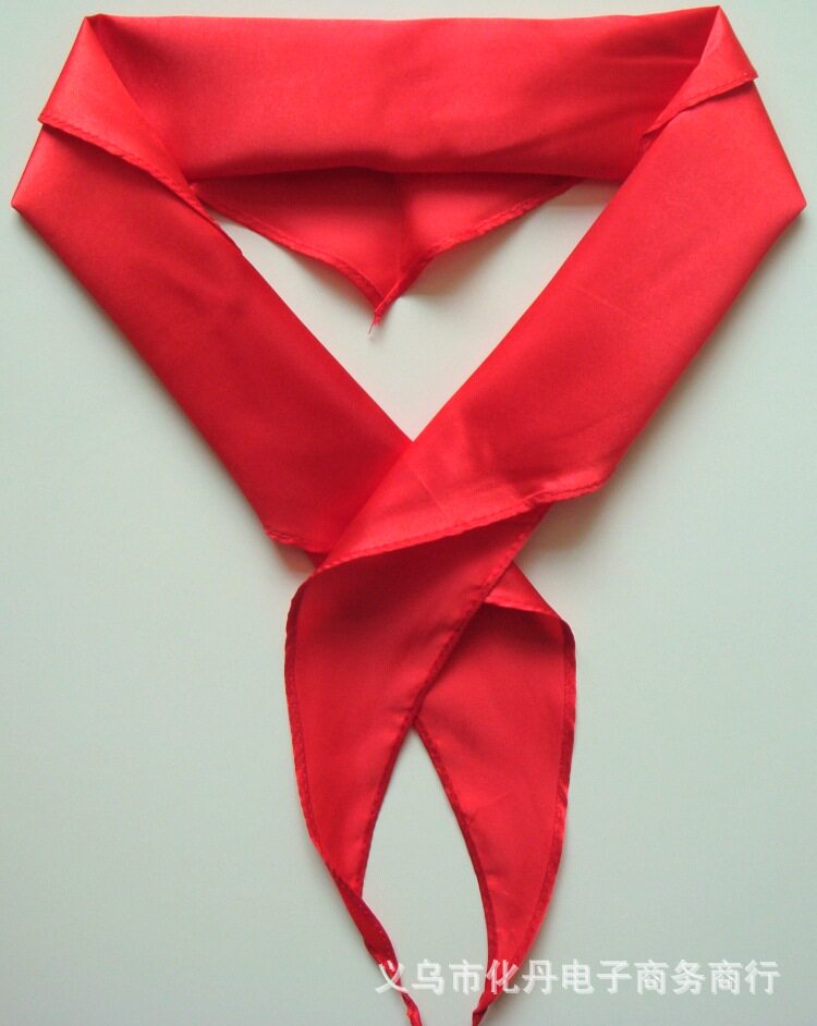 Factory direct sales of 1 meter cloth red scarf Young Pioneers cotton cloth red scarf does not fade 1 meter student cotton cloth wholesale
