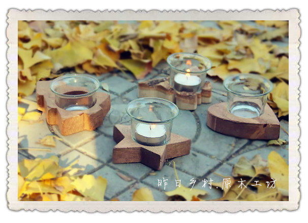 (Yesterday Countryside) The natural wood carving of the Christmas candle holder