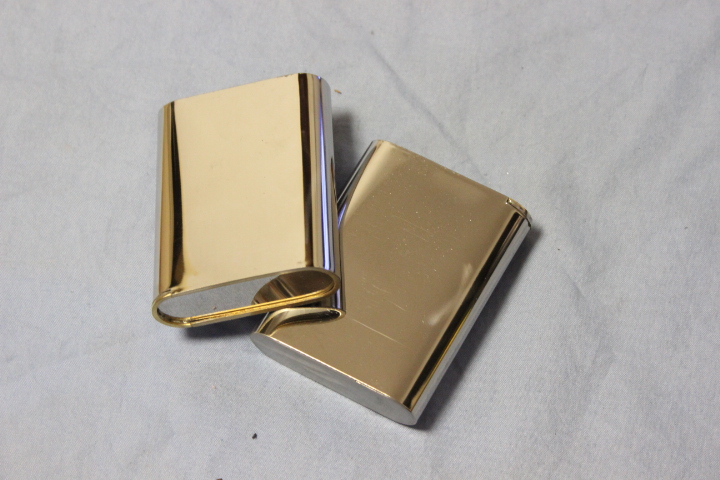 High-grade old-fashioned thickened stainless steel white steel tobacco box moisturizing and moisture-proof portable dry cigarette box hand-rolled cigarettes