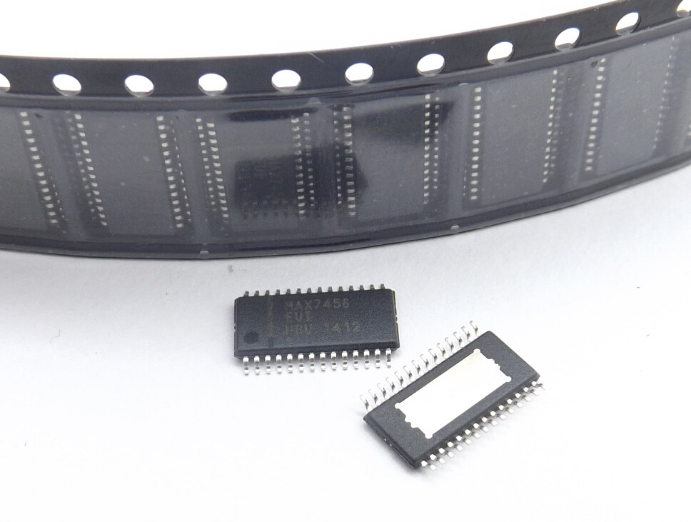 MAX7456EUI New original