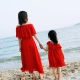 Senji 2018 xuân hè mới từ cổ áo quây cha mẹ-váy đầm đỏ bãi biển ngày lễ mẹ và con gái váy