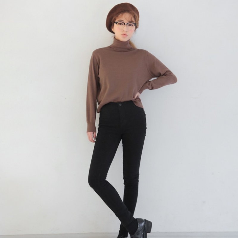 韩国stylenanda官方正品 简约款开衩下摆堆领针织衫-棕色