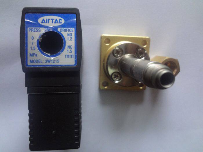 Robust screw air compressor loading valve solenoid valve 3W1215 original air compressor maintenance supplies