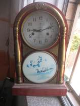 In the early days of the founding of the Peoples Republic of China Polaris old mechanical clock gilt bronze mandarin duck and lotus flower picture real photo studio film and television props