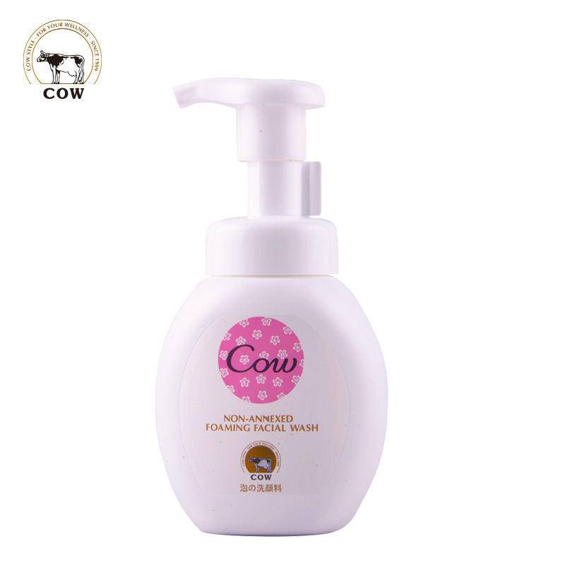 COW 牛牌  日本原装进口 牛乳石硷柔和洁面慕丝 200ml 细腻泡沫