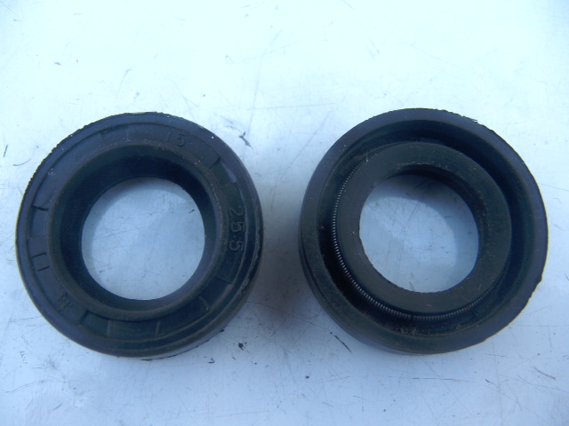 Two-stroke petrol engine oil seal crankshaft oil seal sealing ring petrol engine accessories mechanical seal