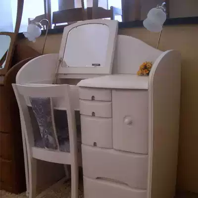 European style Jane Oke solid wood white makeup table mirror can be put into multifunctional storage with lights and stool