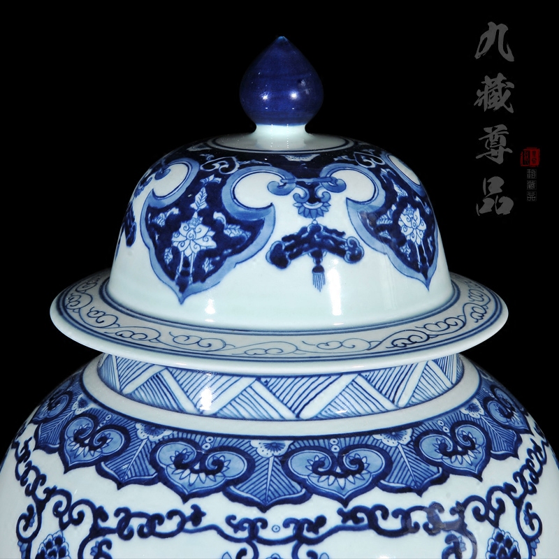 Blue and white porcelain of jingdezhen ceramics general antique hand - made jar with cover storage tank sitting room decoration crafts