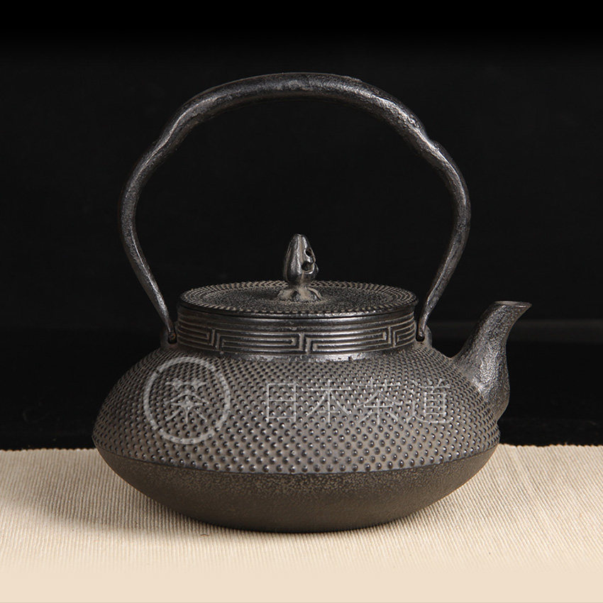 Kumagaya Shiko 15th generation Suzuki Morihisa Workshop classic fine shotgun Mount Fuji-shaped pine cones pick new iron pots