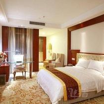 The Standard Large Bed Room of the Zhuo Rui Grand Hotel in Jinan-Credit