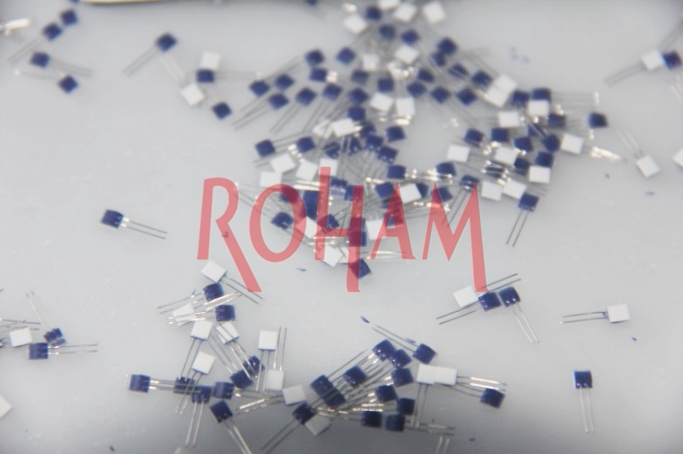 RH Thermal resistance chip PT100 thin film thermal resistance platinum resistance core