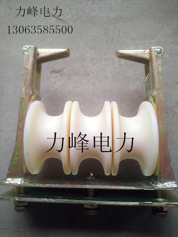 Three-wheeled electric high-altitude wire pulley Cable three-wheeled wire pulley Seat hanging dual-purpose pulley Three-wheeled scooter