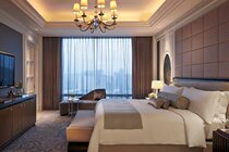 The Grand Bed of the Honourable Suite of the Lithcalton Hotel in Macau