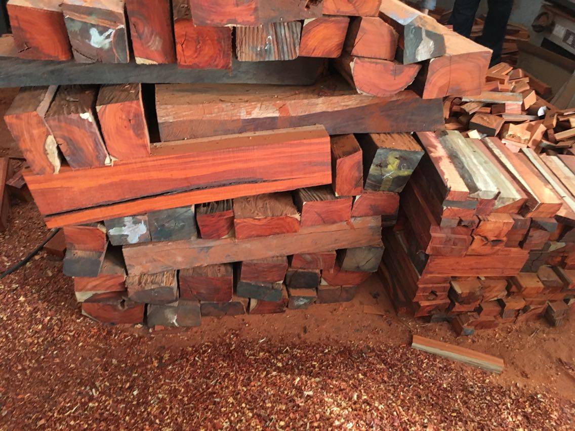 Small Leaf Purple Sandalwood Africa Koolwood Wood Custom Set Making Process Gift Hem Accessories Original Corset Shank Knife to Clay Sculpture