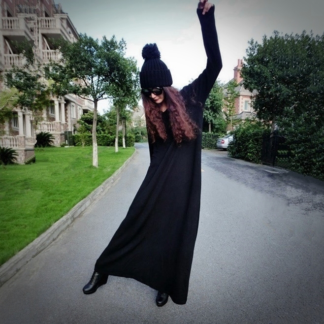 2026 New Spring Women's Artistic Knitted Loose Long-Sleeved Pullover Robe Dress Long Sweater Maxi Skirt