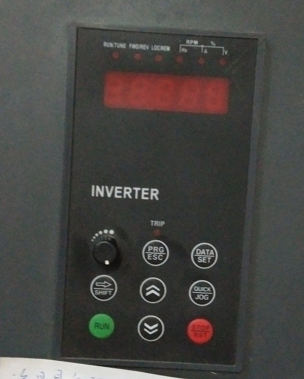 Frequency converter throttle frequency modulation operation set control panel 10 INVERTER trip