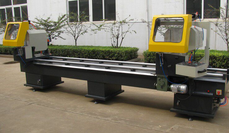 Jinju 06 type double-head cutting saw Double-head saw for doors and windows High efficiency double-head saw Heavy double-head saw