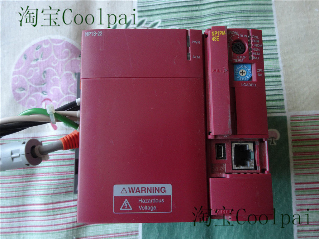 PLC NP1S-22 A NP1PM-48E (CPU) NP1BS-03 (bottom plate)