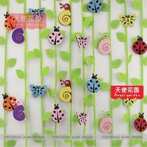 Kindergarten curtain hanging decoration classroom environment layout non-woven curtain shopping mall hanging ladybug butterfly snail