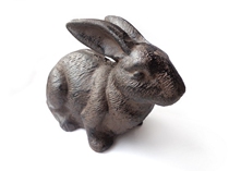 Cast iron rabbit ornaments Retro style courtyard decorations Model room accessories Country style