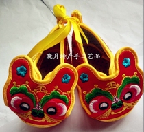 Qingyang handmade baby tiger head shoes full moon 100 days old toddler shoes soft sole cotton shoes tiger shoes