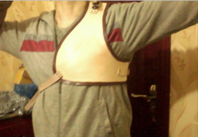 Antique archery antique archery to protect the chest.