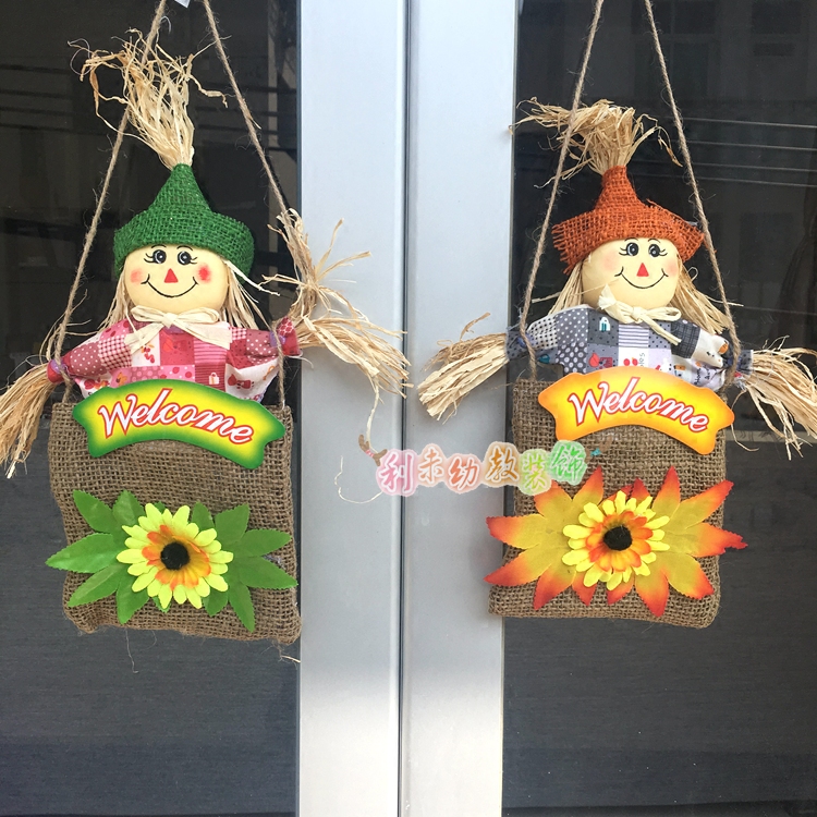 Kindergarten Classroom Doors And Windows Wall Arrangement Decoration Hanging Decoration Grass Man Railing Fence Wall Field Garden Wind Wall Decoration Straw Editor