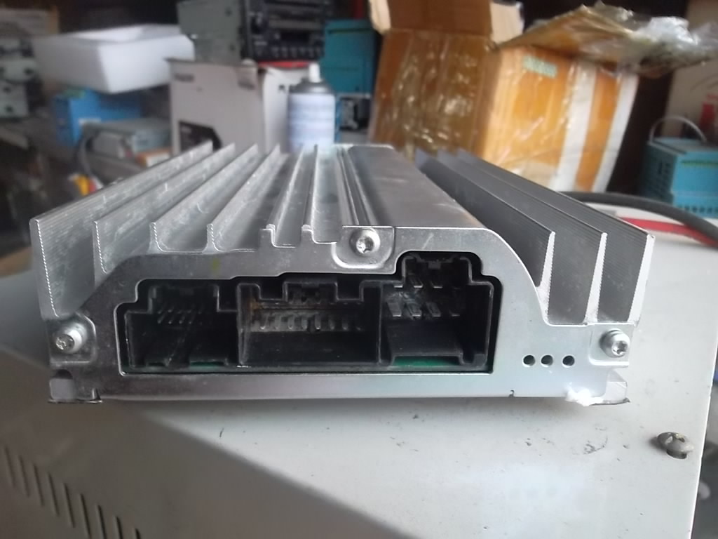 Professional maintenance General Buick Jun Weijun The car-in-car digital original car power amplifier repair order