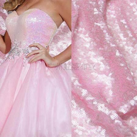 Ultra sweet tender pink cryptography shiny and chaotic cloth fabric fabric wedding dress is not leaking