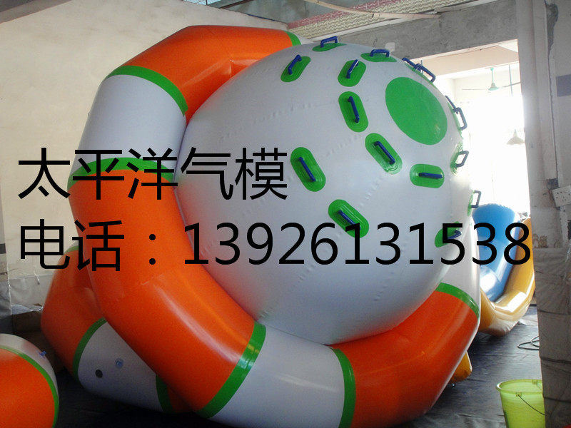 Water gyro water park equipment children's water park toys water seesaw water iceberg banana boat