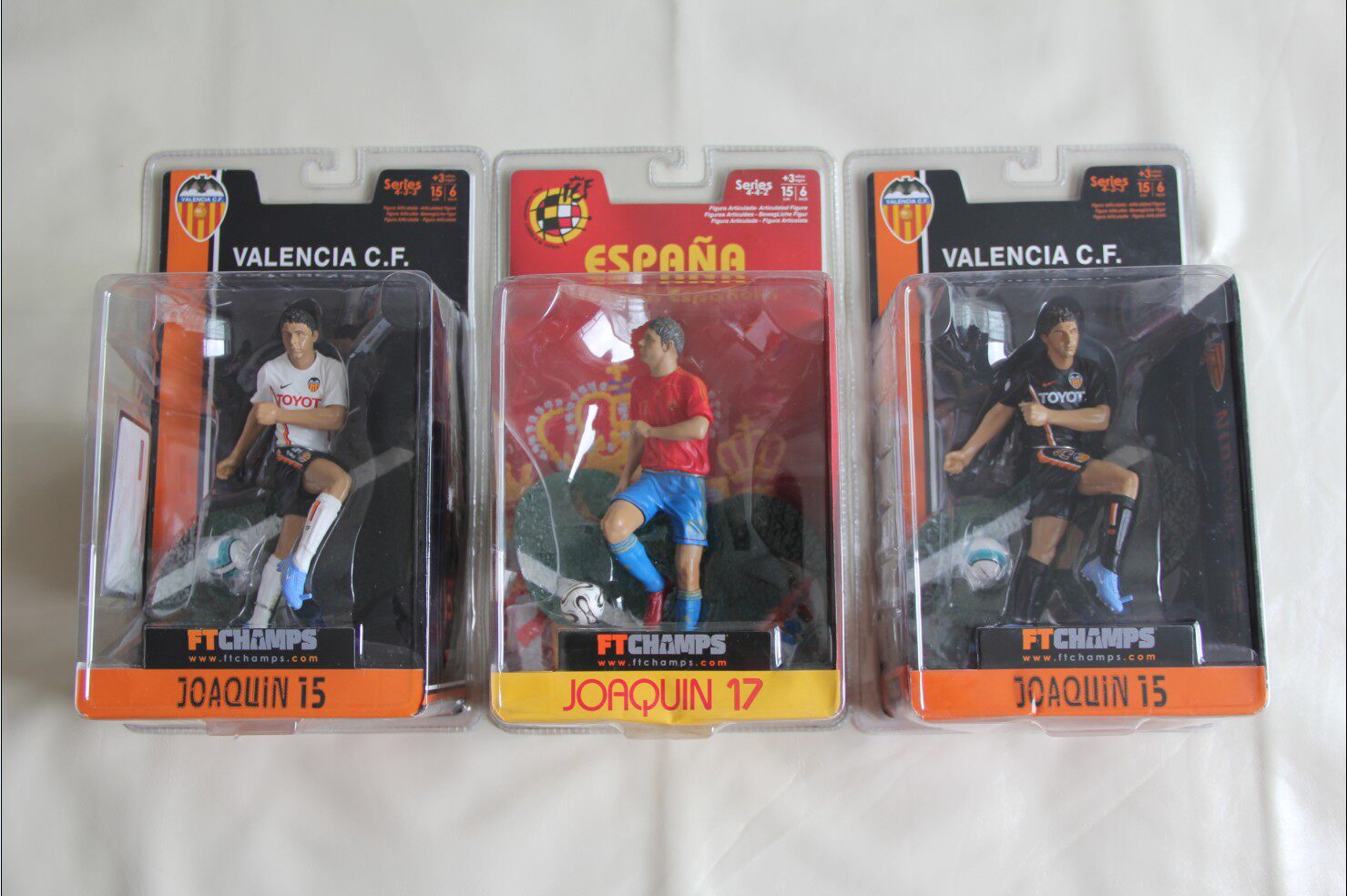 FT CHAMPS Footballer Huajin (Spain National Team and Valencia Club Combination)