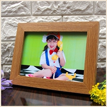 Hot selling movie House photo wall solid wood European style plane 7 inch 8 inch 10 inch can be booked for photo frame swinging table hanging wall