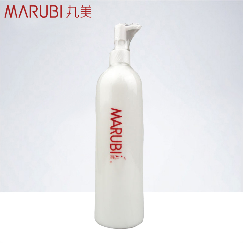 丸美 补水洁面乳500ml
