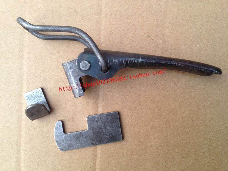 Barrier lock - up Close Car hook Closed Plate Lock Prevention Lock Closed Closed Closed Closed Closed Mass