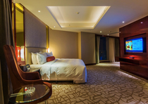 Nanchang Ruiyi Hotel Mingshi Duplex Suite