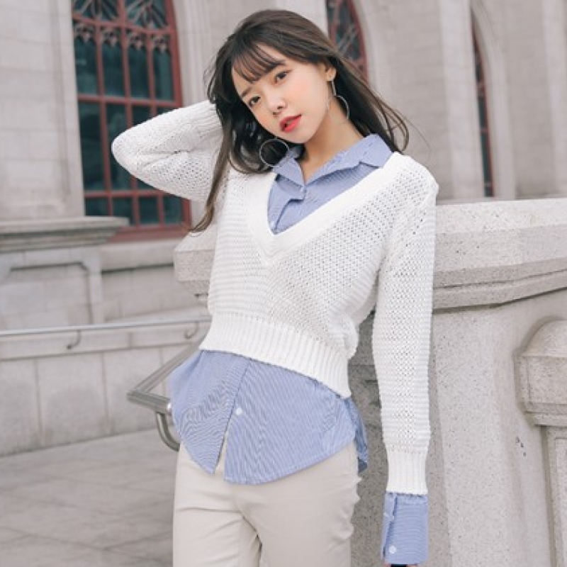 韩国stylenanda官方正品 深V领短版针织衫