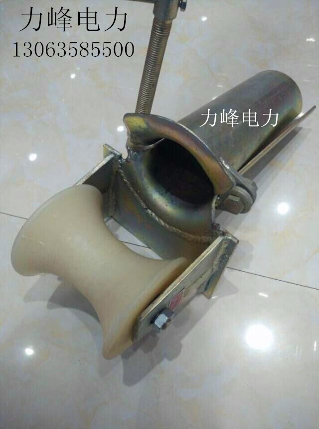 Cable nozzle protection pulley Cable orifice protection pulley Pit wellhead protection pulley