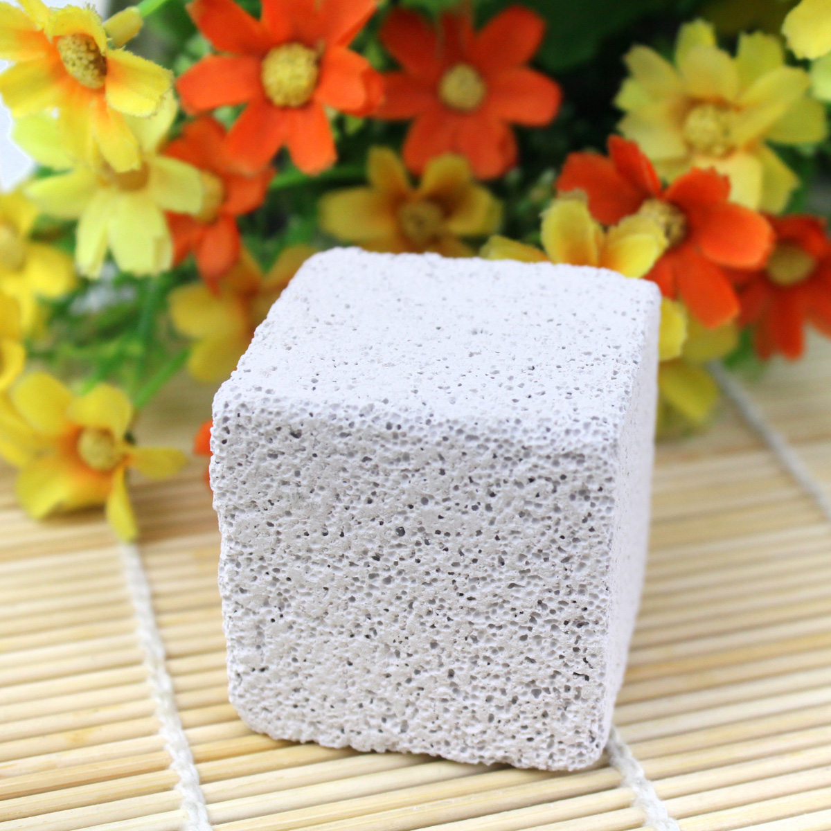 波奇网 小宠用品 仓鼠磨牙石 MA75玛莎天然火山岩矿物磨牙石方形