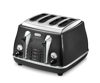 British De'Longhi toaster spot breakfast machine