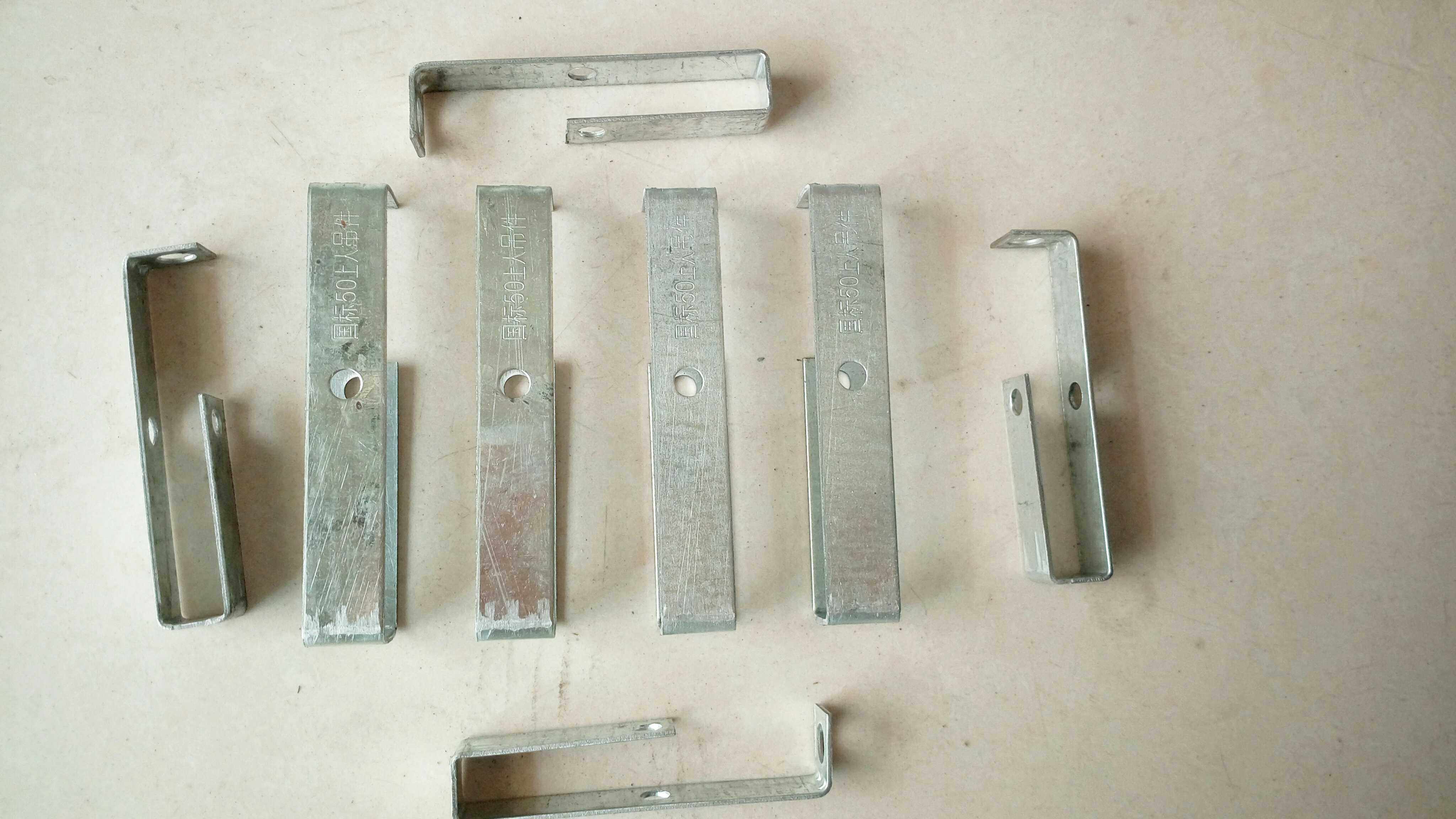 Light steel keel ceiling full set of accessories 38 hanging 50 hanging 60 hanging in the full - range accessories