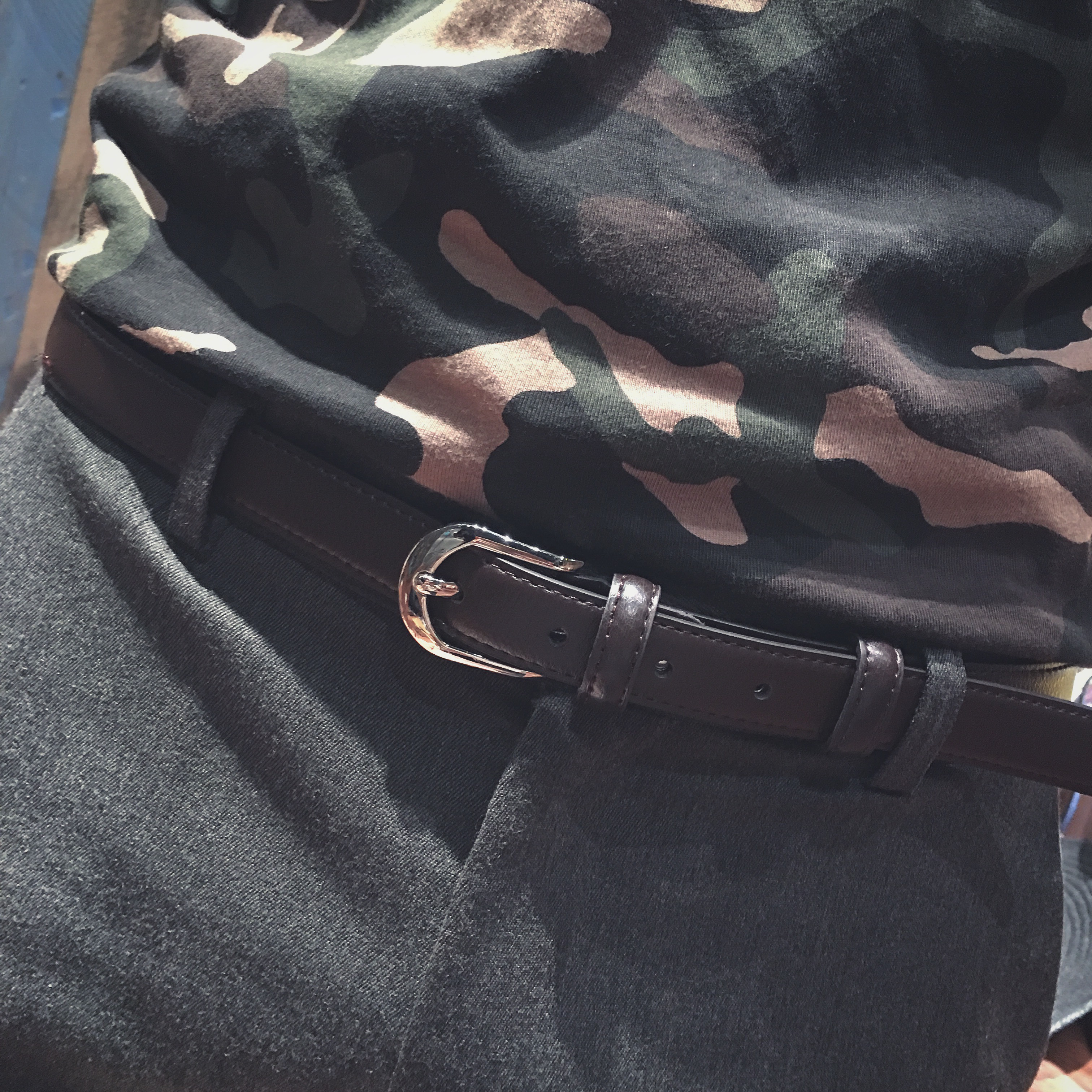 Han edition of men's fine belt needle buckle simple trousers belt narrow belt of English trousers narrow belt black belt tide