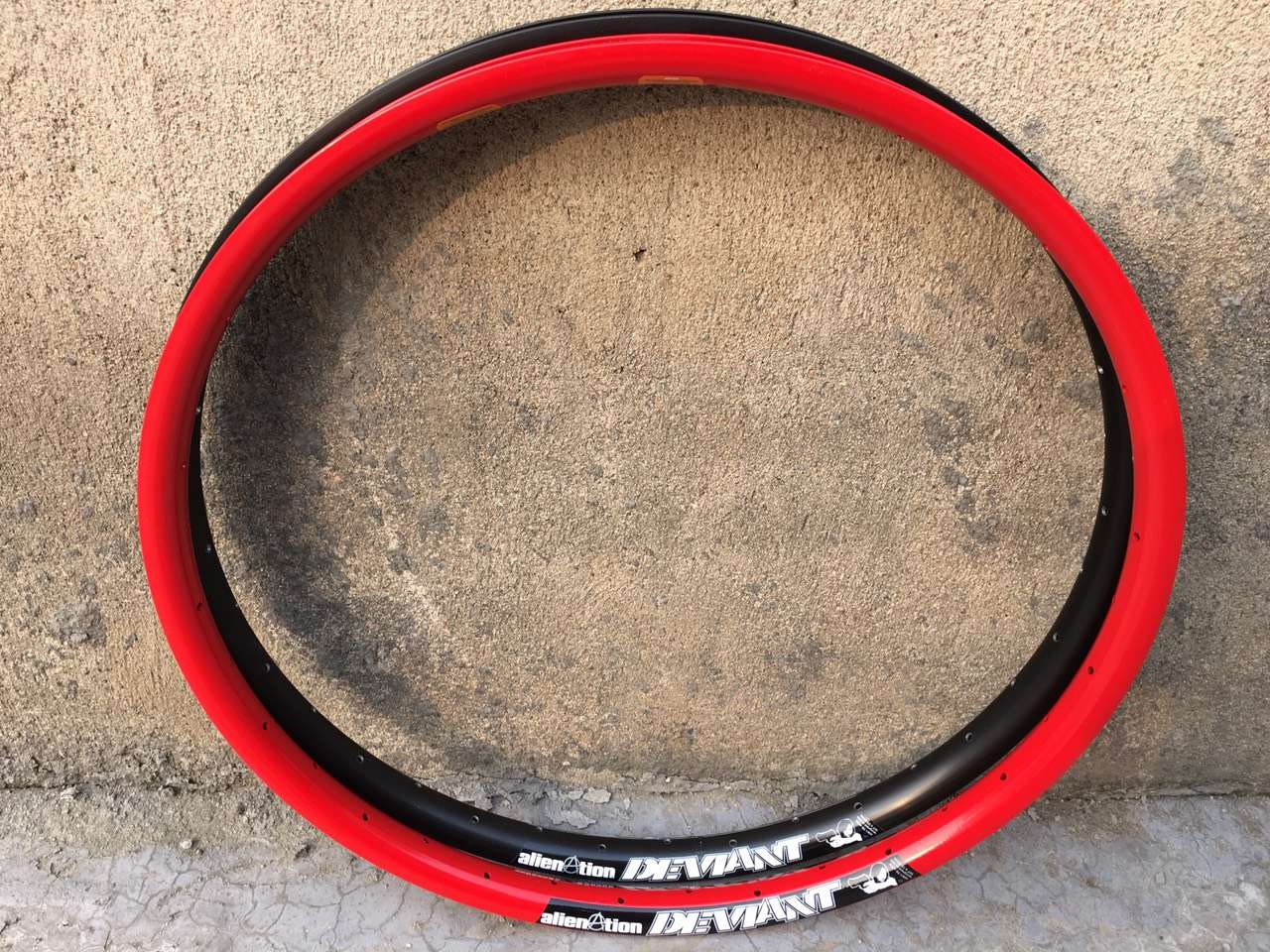 American Alienation Deviant small knife circle 24 inch 36 holes BMX street car light weight 420g