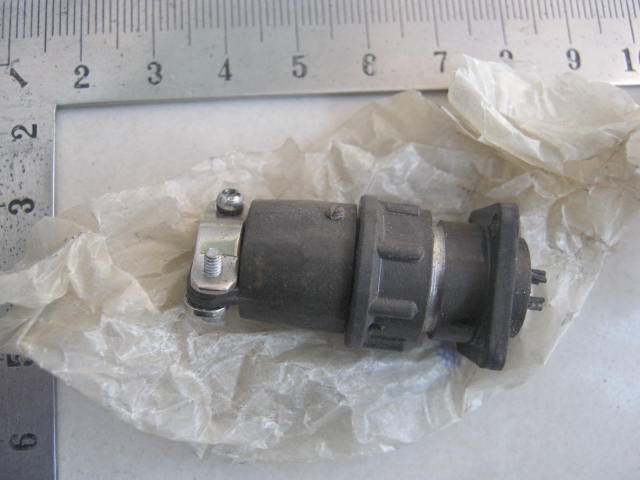 Gan Light 16 mm Projector Accessories Four-Core Plug With Seat